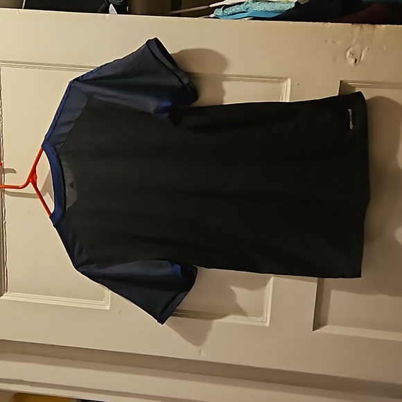 Adidas performance shirt - Picture 2 of 6